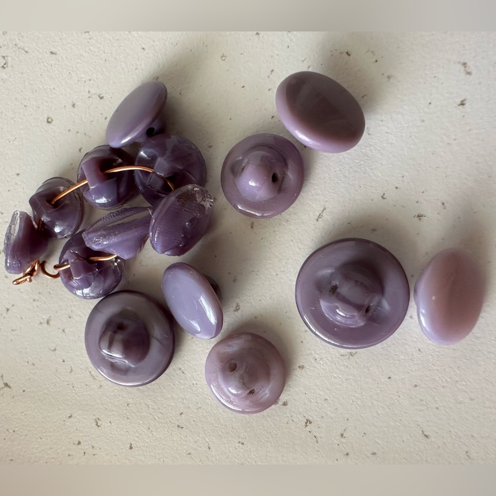 * Bundle 3 for 1 Vintage Lavender Purple Button Set - (15)